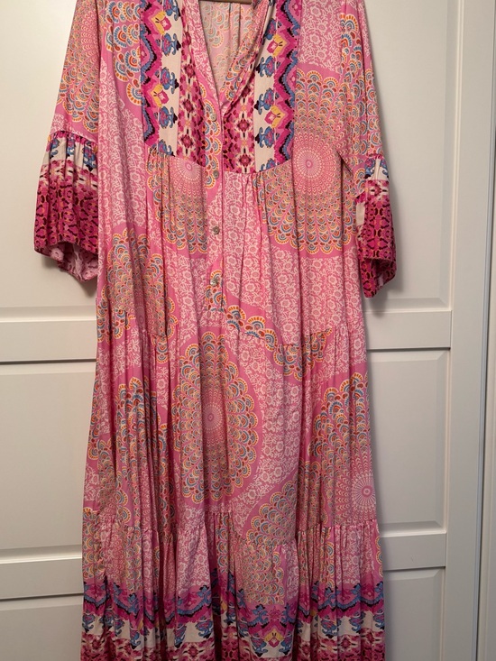 Unbrended Dresses & Skirts - Pink Bohemian Maxi Dress with Mosaic Print  L-XL
